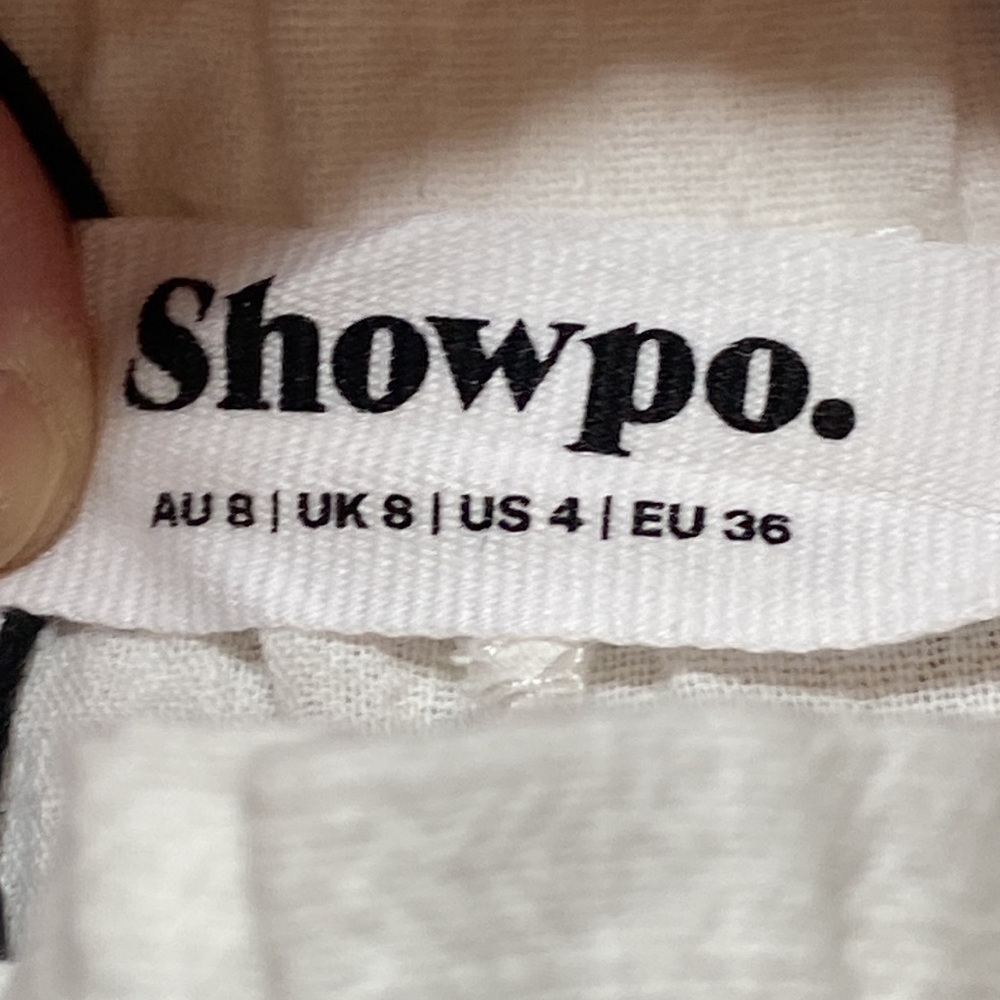 NWT Showpo. White High Waisted Elastic Waist Shorts 4 - Picture 5 of 7